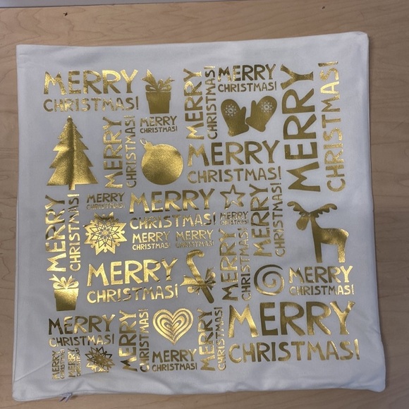 Christmas Pillow Covers, 4 Pack of Golden Snowflakes, 18 x 18 inches - Picture 7 of 7